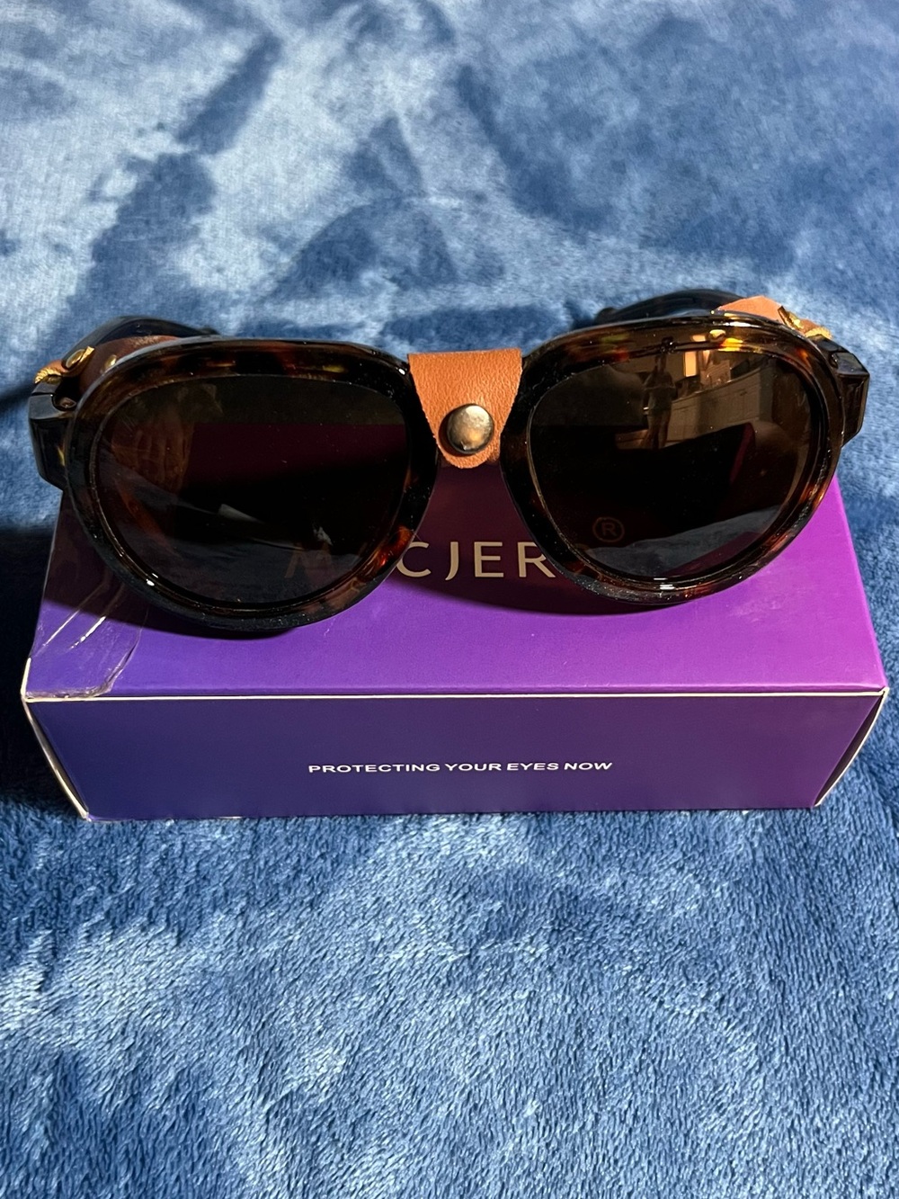 Tortoiseshell Sunglasses with Brown Leather Fold Bridge